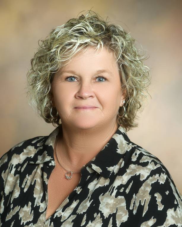 Tracy Elzey