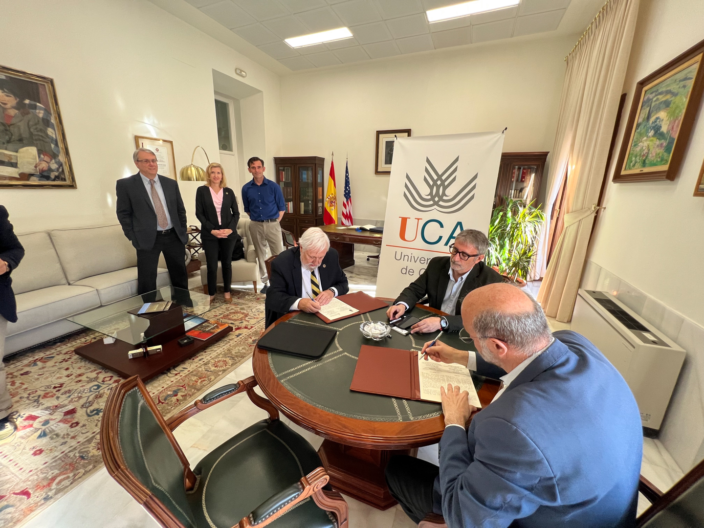 University of Cadiz and USM Signing The rector of UCA, Dr. Francisco Piniella, and USM Provost and Senior Vice President for Academic Affairs Dr. Gordon Cannon