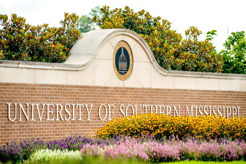 USM Logo
