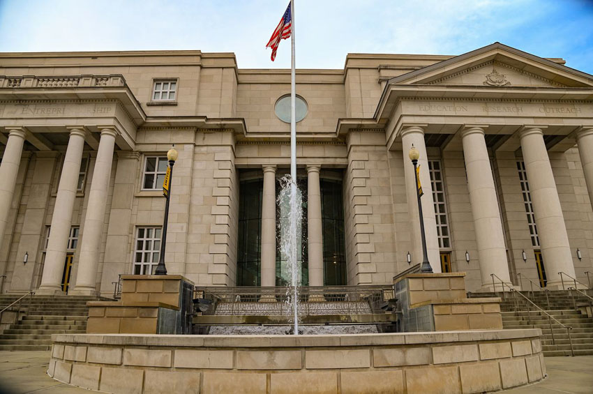 Trent Lott Center