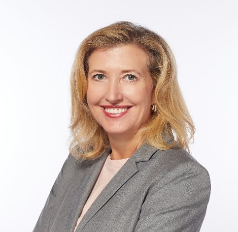 Dr. Kelly Lucas Dr. Kelly Lucas