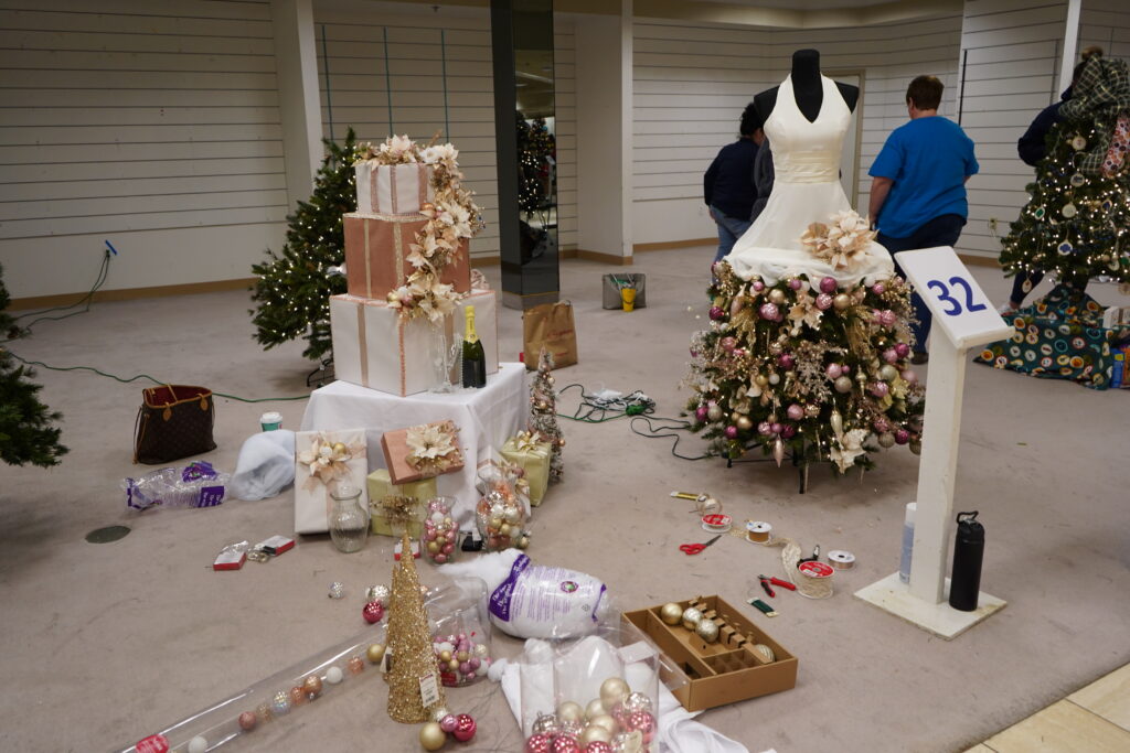 A bride-wedding theme Christmas tree display in 2023